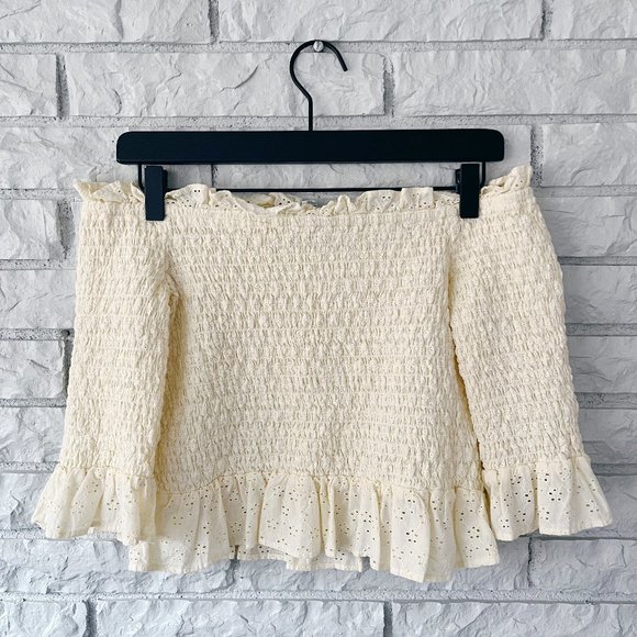 New American Eagle Y2K Smocked Off the Shoulder Top Medium Yellow Shirt - Picture 6 of 6